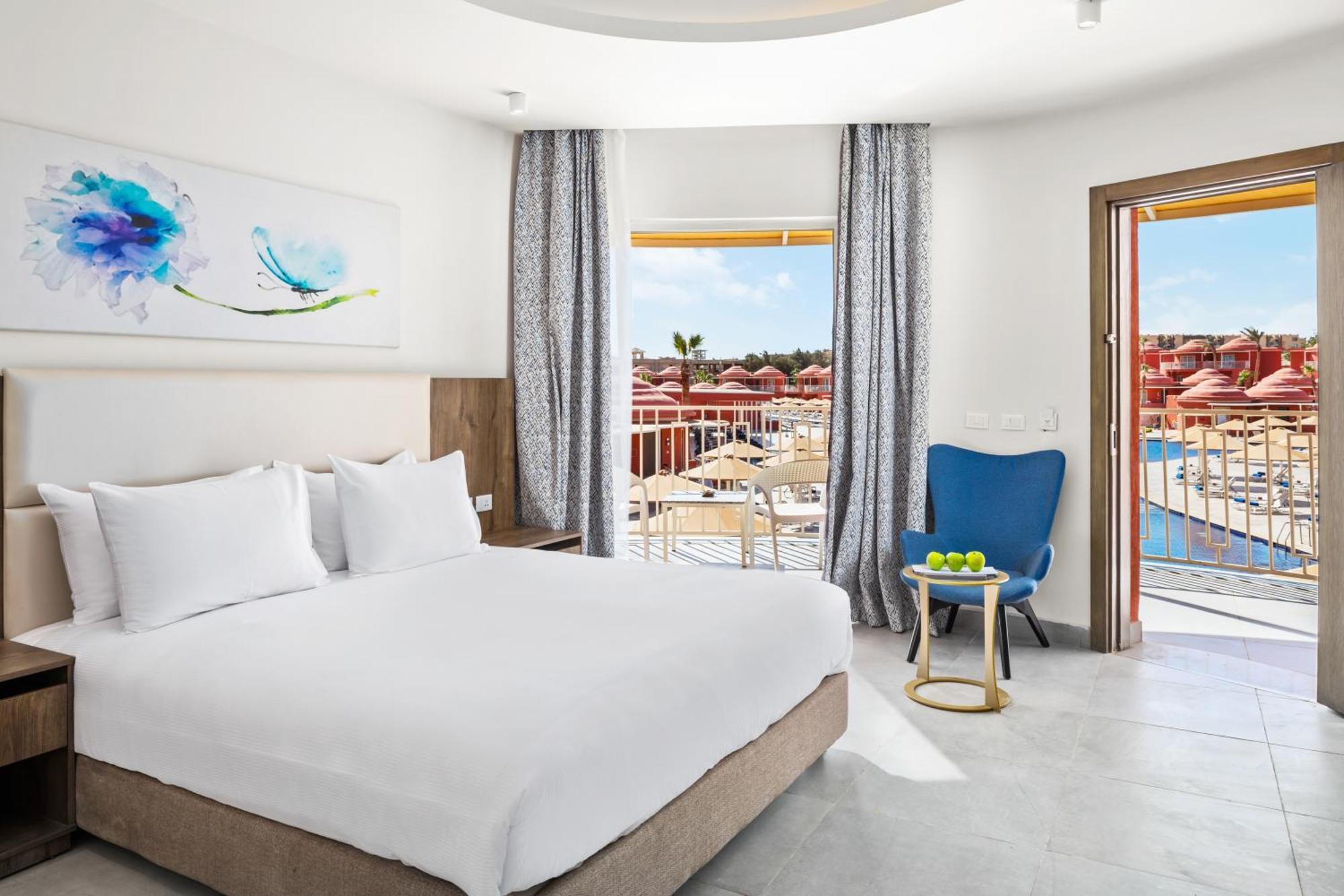 Pickalbatros Laguna Club Resort Sharm El Sheikh المظهر الخارجي الصورة A room at the hotel