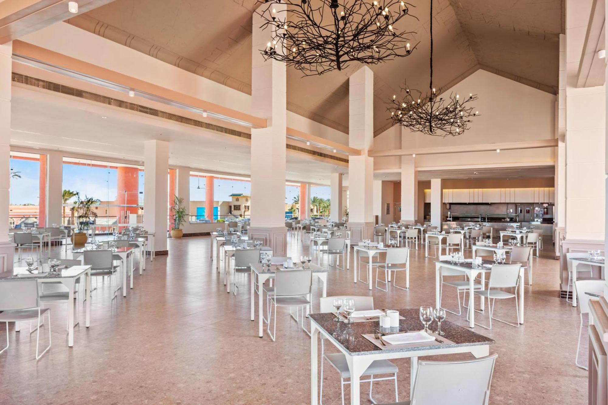 Pickalbatros Laguna Club Resort Sharm El Sheikh المظهر الخارجي الصورة The buffet at the hotel