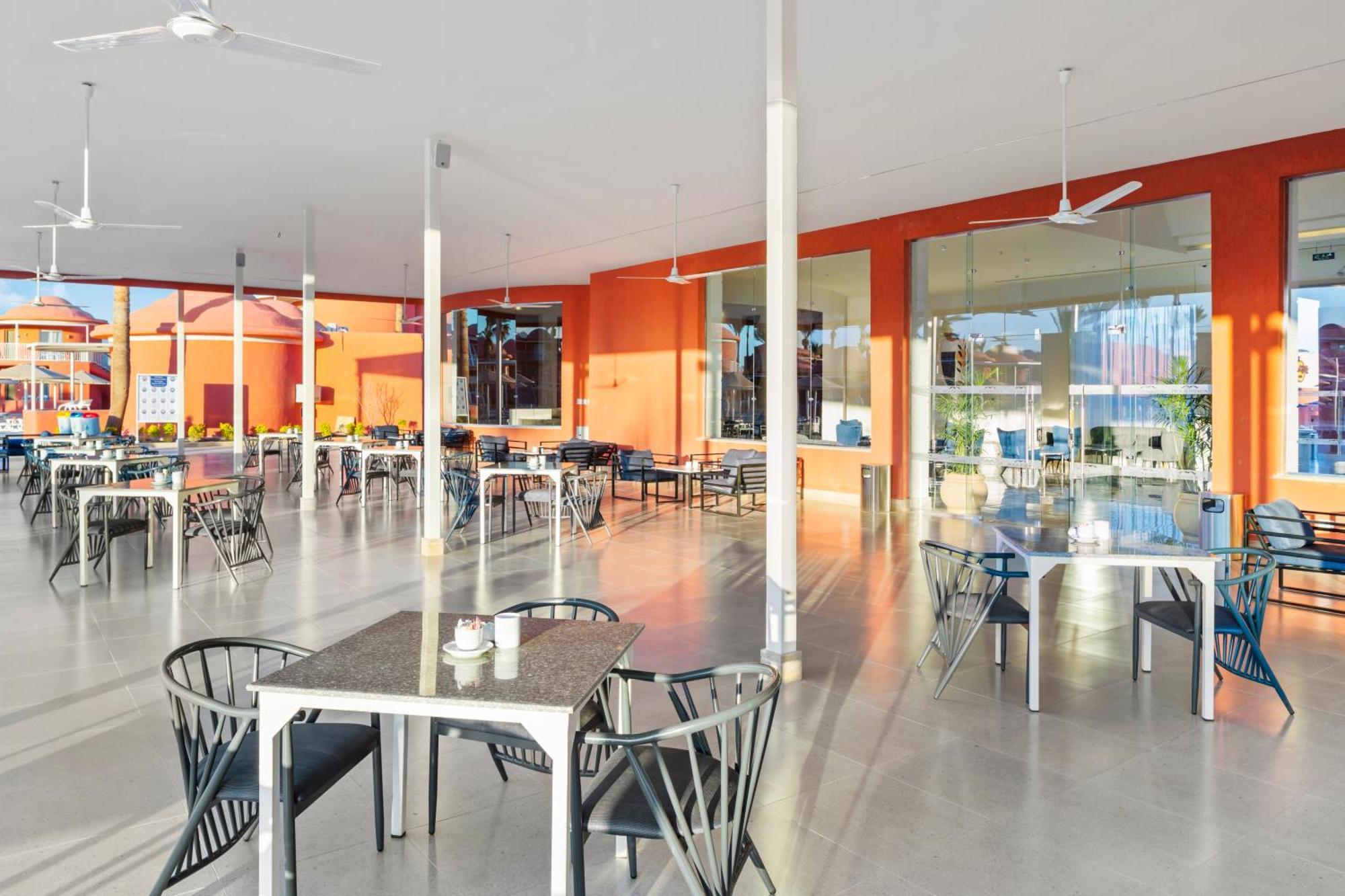 Pickalbatros Laguna Club Resort Sharm El Sheikh المظهر الخارجي الصورة The dining room at the University of New South Wales